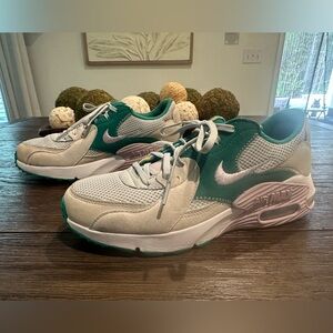 Nike Air Max Shoes